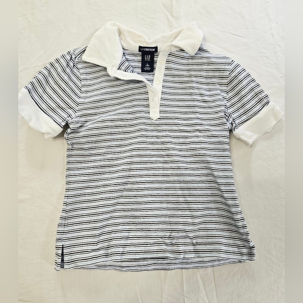 SALE! Girl's Gap Kids Striped Short Sleeved Top (size 10)